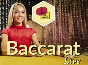 杨笑天：佩特莱斯库特随和，就是裤子总提一半，露个“大腚”